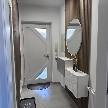 Apartment Moderne Mitten In Neustadt Aisch *