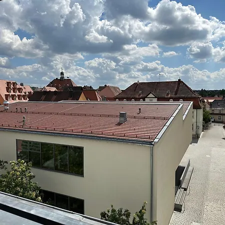 Moderne Mitten In Neustadt Aisch
