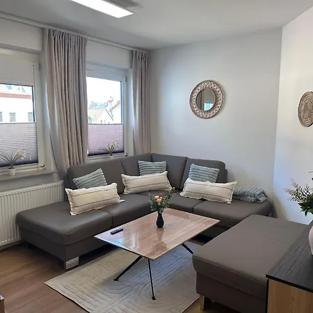 Moderne Mitten In Neustadt Aisch Apartment